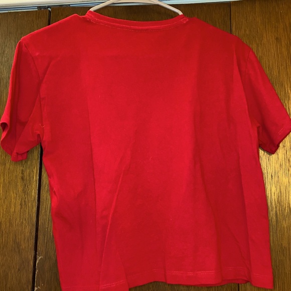 Women’s Hollister Red Cropped embroidered tee - Picture 2 of 4